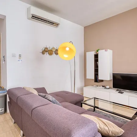 公寓 Bisazza Street 3 Bedroom *
