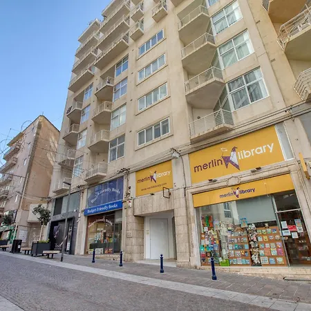 Bisazza Street 3 Bedroom