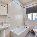 Bisazza Street 3 Bedroom Apartmán *