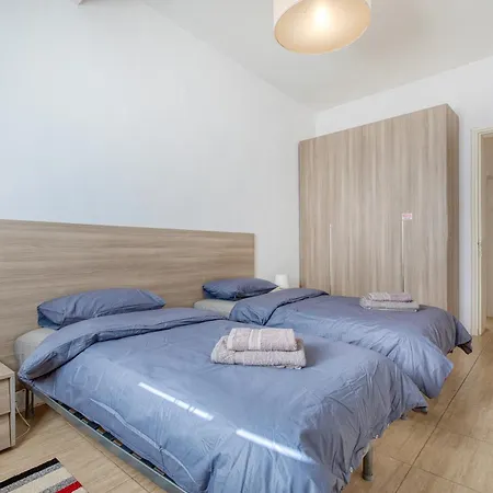 דירה Bisazza Street 3 Bedroom סליאמה