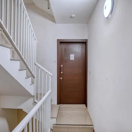 Bisazza Street 3 Bedroom Daire *